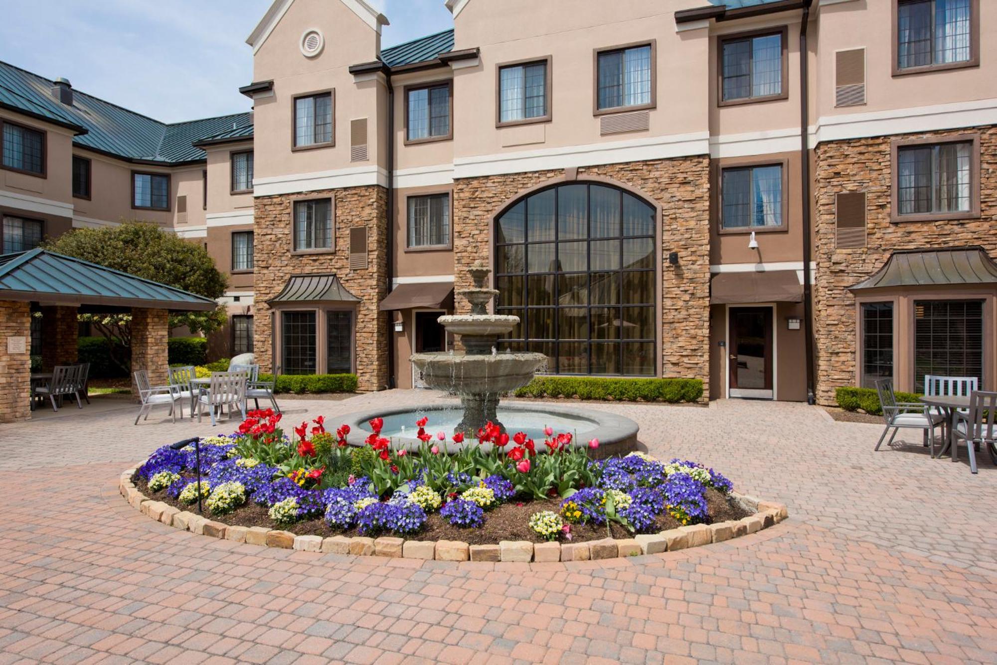 Staybridge Suites - Charlotte Ballantyne By Ihg Eksteriør billede