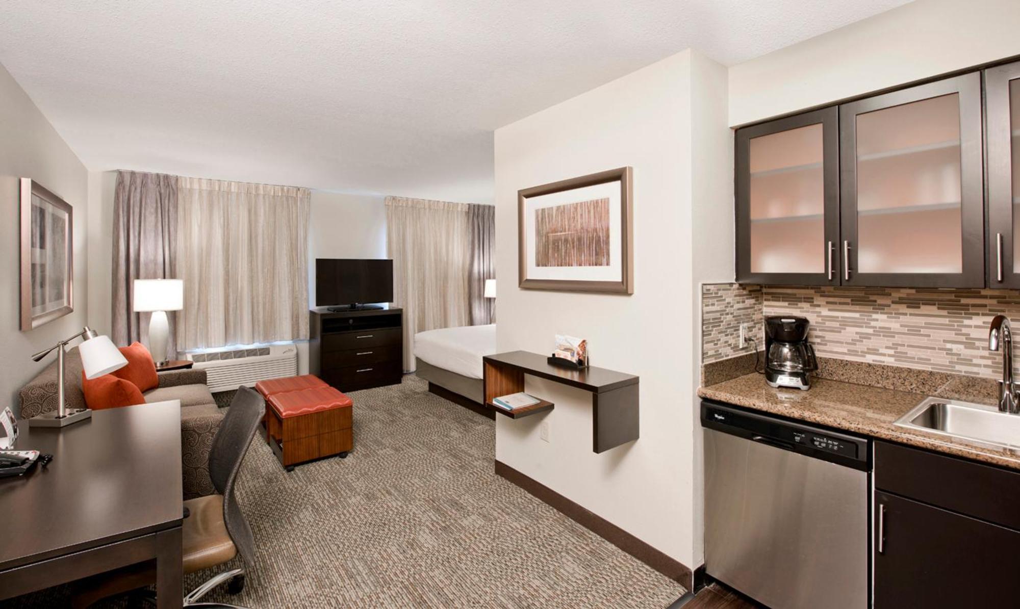 Staybridge Suites - Charlotte Ballantyne By Ihg Eksteriør billede