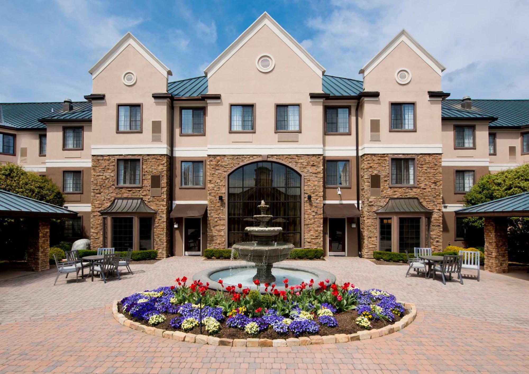 Staybridge Suites - Charlotte Ballantyne By Ihg Eksteriør billede
